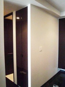 摩天楼と癒しの浴室で豊かな時間を